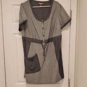 Gray Short Sleeve Scoop Neck Tunic Dress
